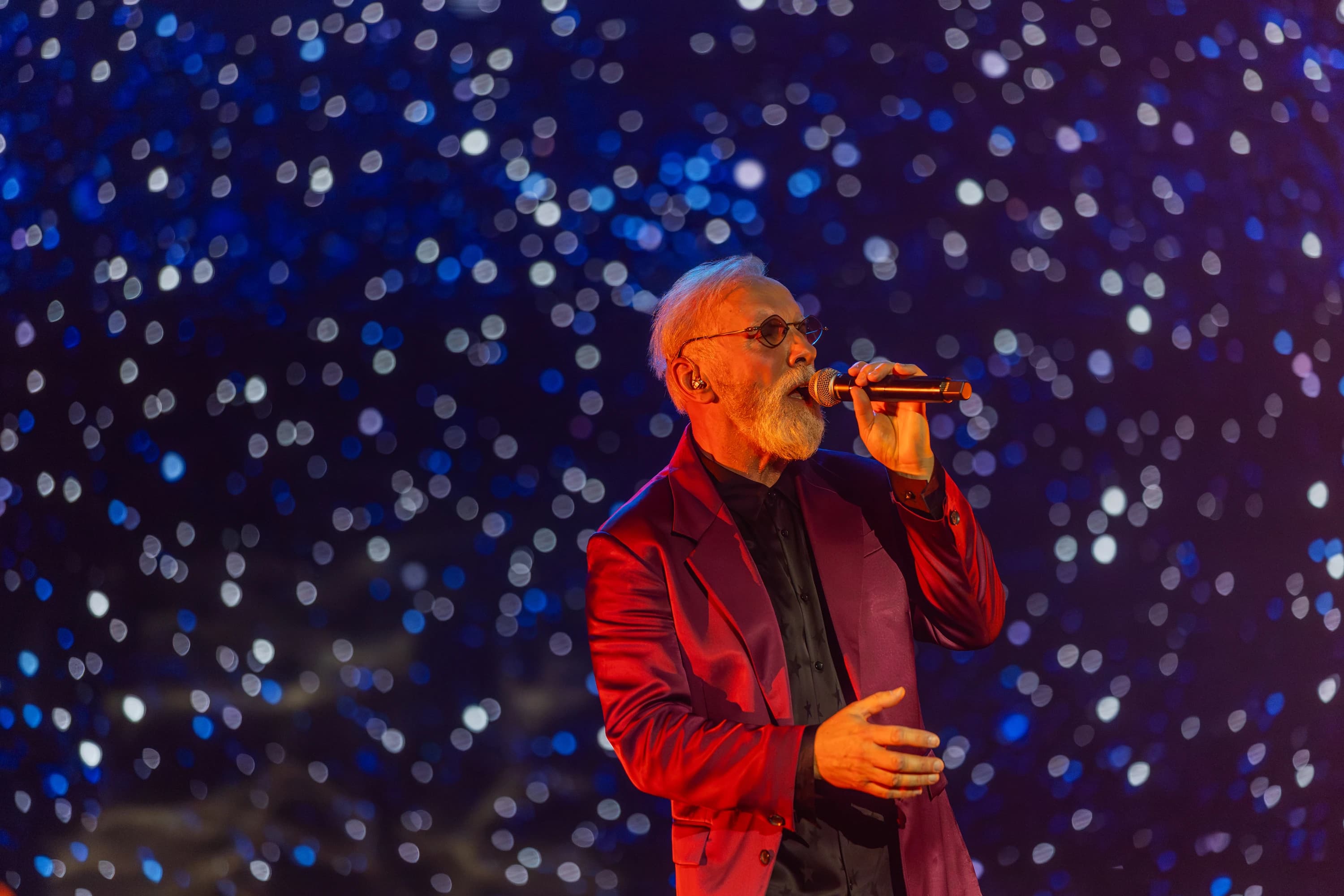Pripreme u punom jeku: Dino Merlin za koncert u Kraljevu iznajmio tri hotela