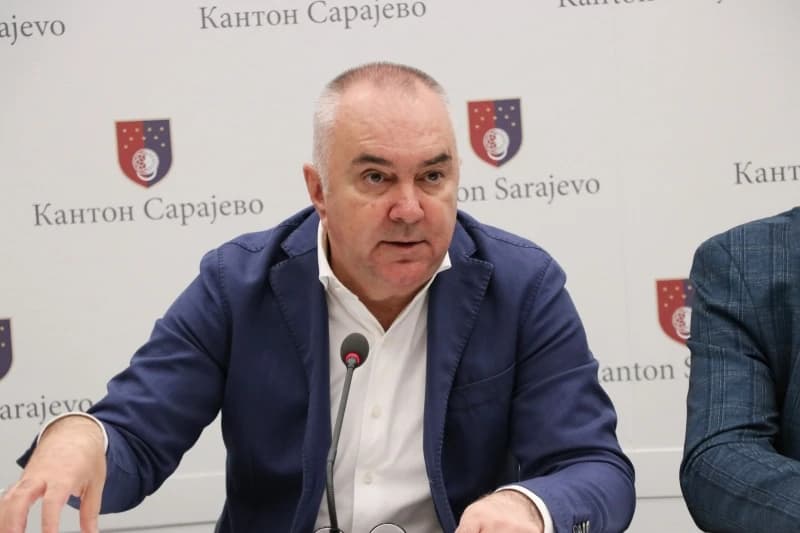 Bečarević: Zaduženost raste brže od budžeta