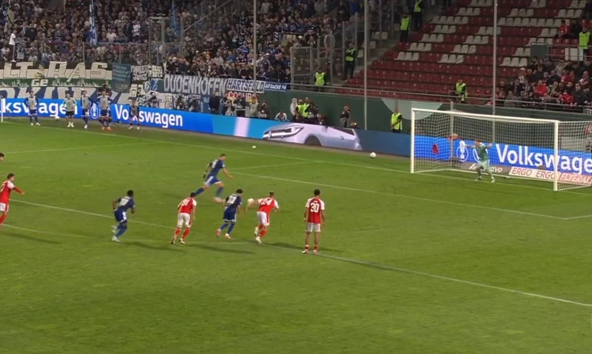 Dramatičan start sezone za Schalke 04, neuništivi Edin Džeko u ulozi spasitelja, zabio je dva gola