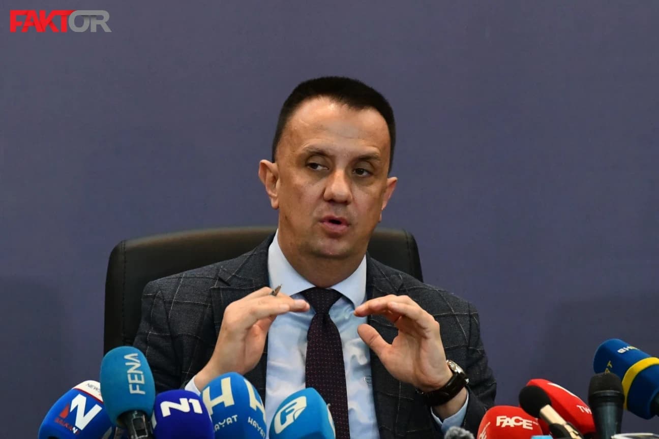 Lakić: Sredstva za regres prebačena na račun RMU Zenica, rješavamo problem koji je stvaran godinama
