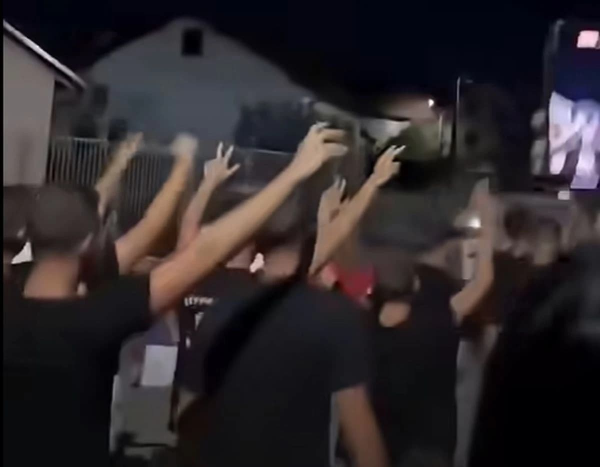 Novo četničko orgijanje u Bratuncu: "Iz civilizacijskog mulja su izronile naše komšije"