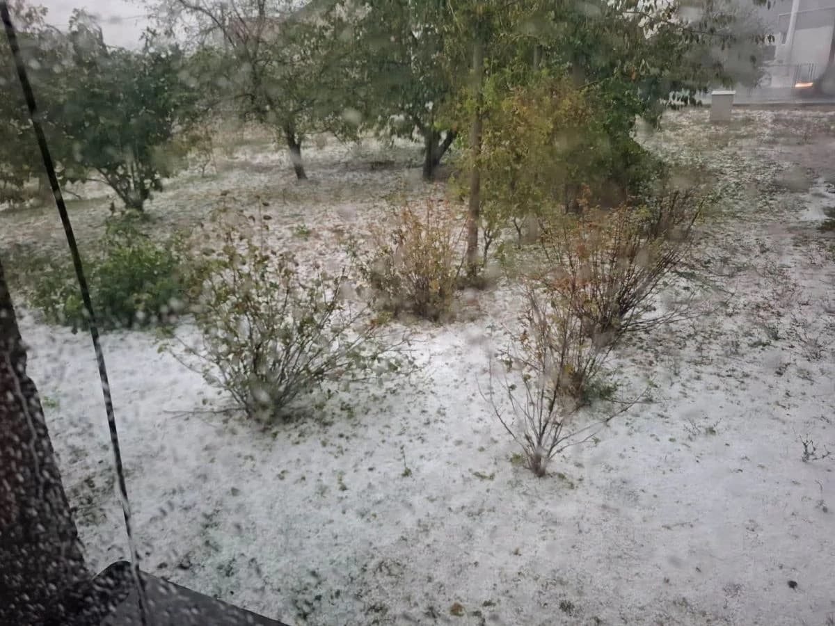 U Laktašima pala veća količina leda