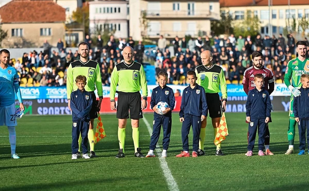 Spomenuti meč na Mokrom docu sudio je Mirza Kazlagić