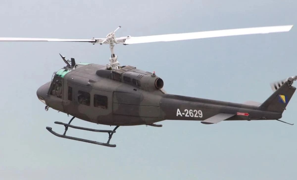 Veliki požar na Čvrsnici: Na terenu 35 vatrogasaca, stigao i helikopter OS BiH