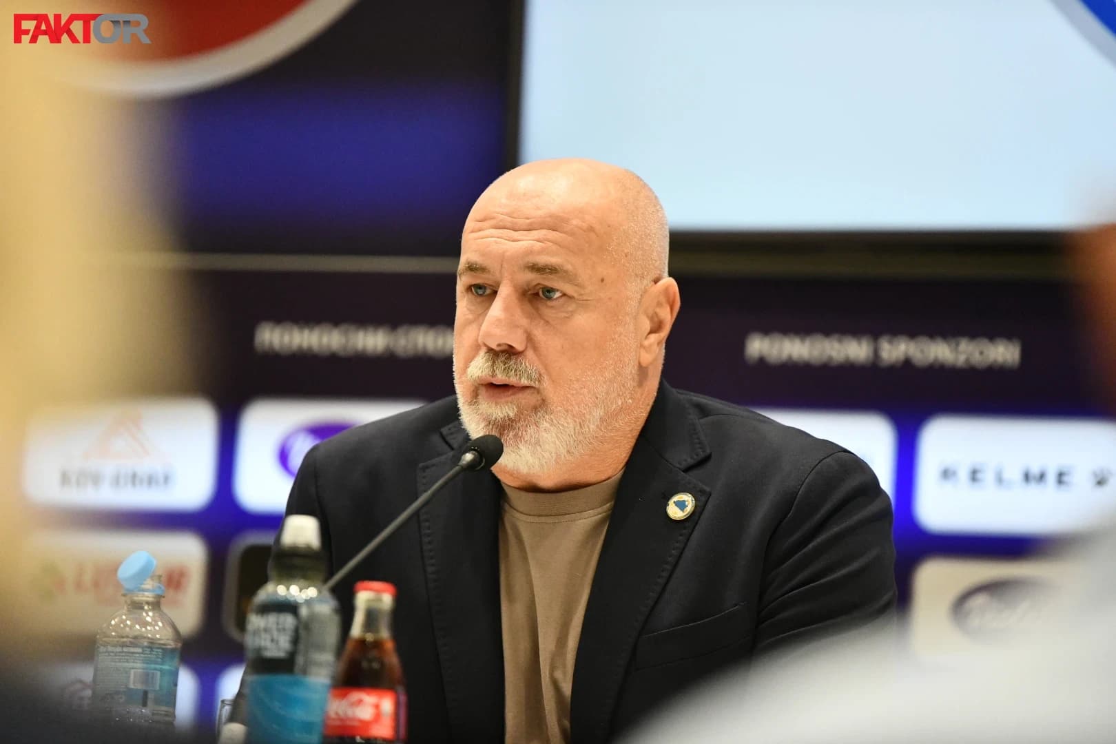 Sergej Barbarez govorio o problemima na pripremama, najavio razgovor sa predsjednikom Vicom Zeljkovićem