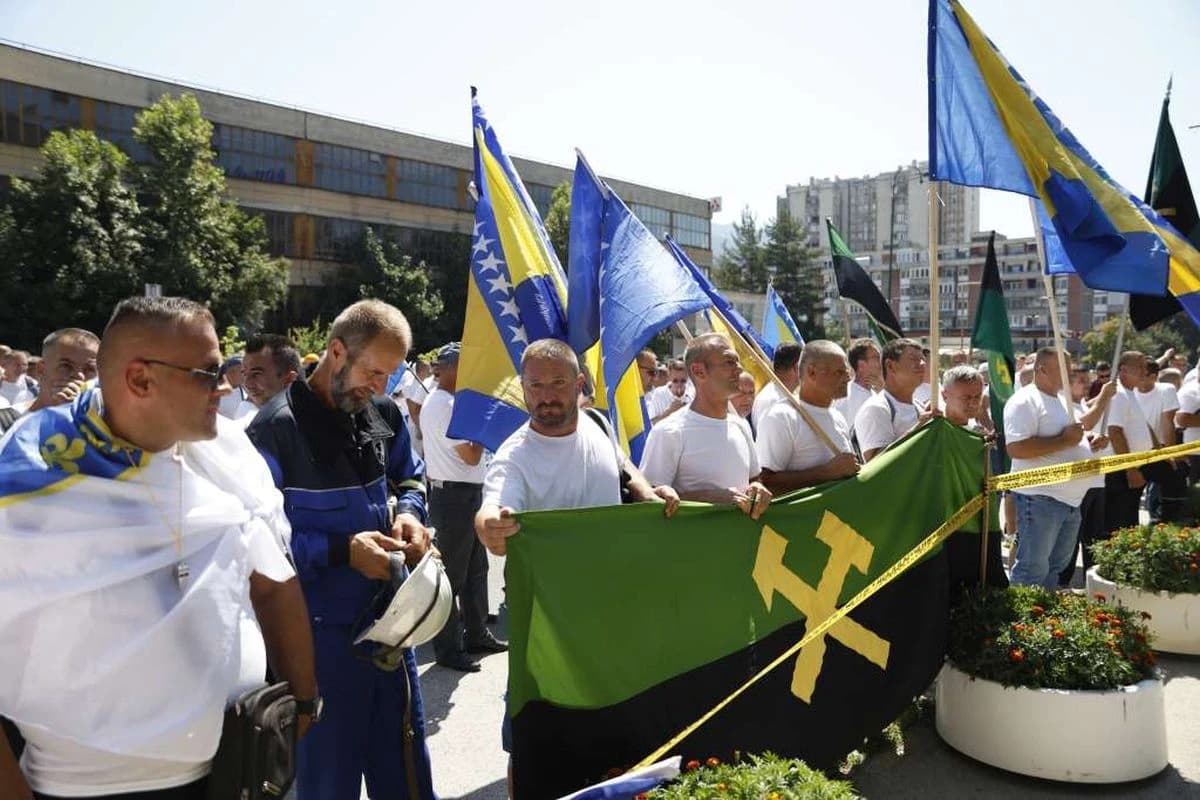 Rudari Breze i Bile odustali od protesta u Sarajevu, ali ostaju u radničkom neposluhu