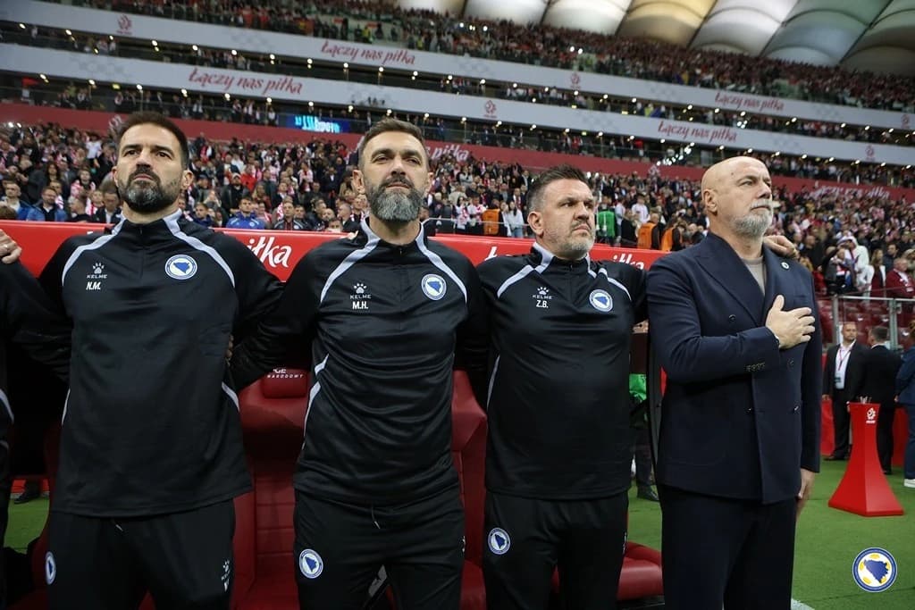 Dva napadača ili igrač iz drugog plana: Šta nam je otkrila završnica u Varšavi?