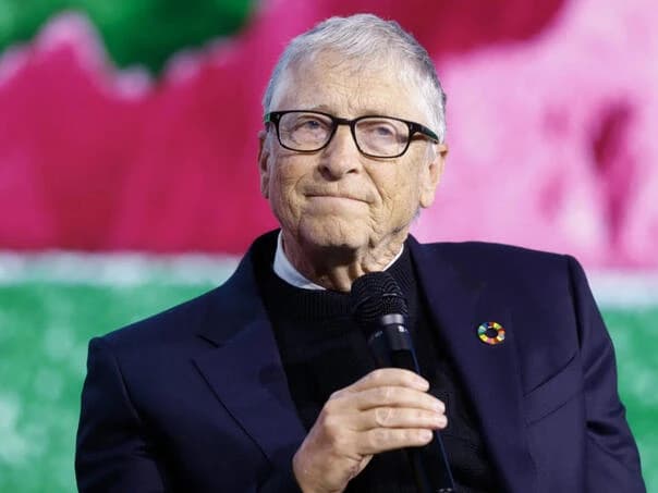 Bill Gates: Nekontrolirana upotreba AI mogla bi "uzrokovati milijardu smrtnih slučajeva"