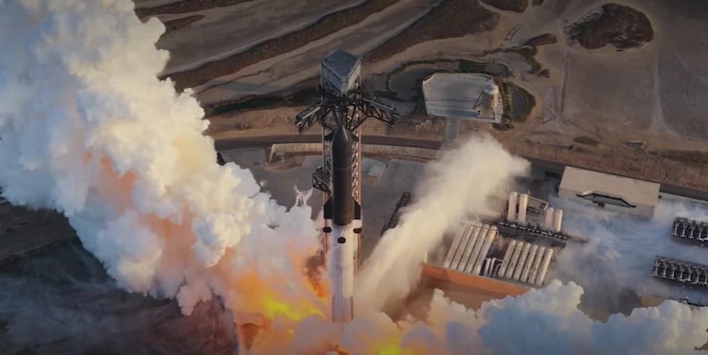 Divovska raketa SpaceX-a prvi put okružila Zemlju: Snimci su spektakularni