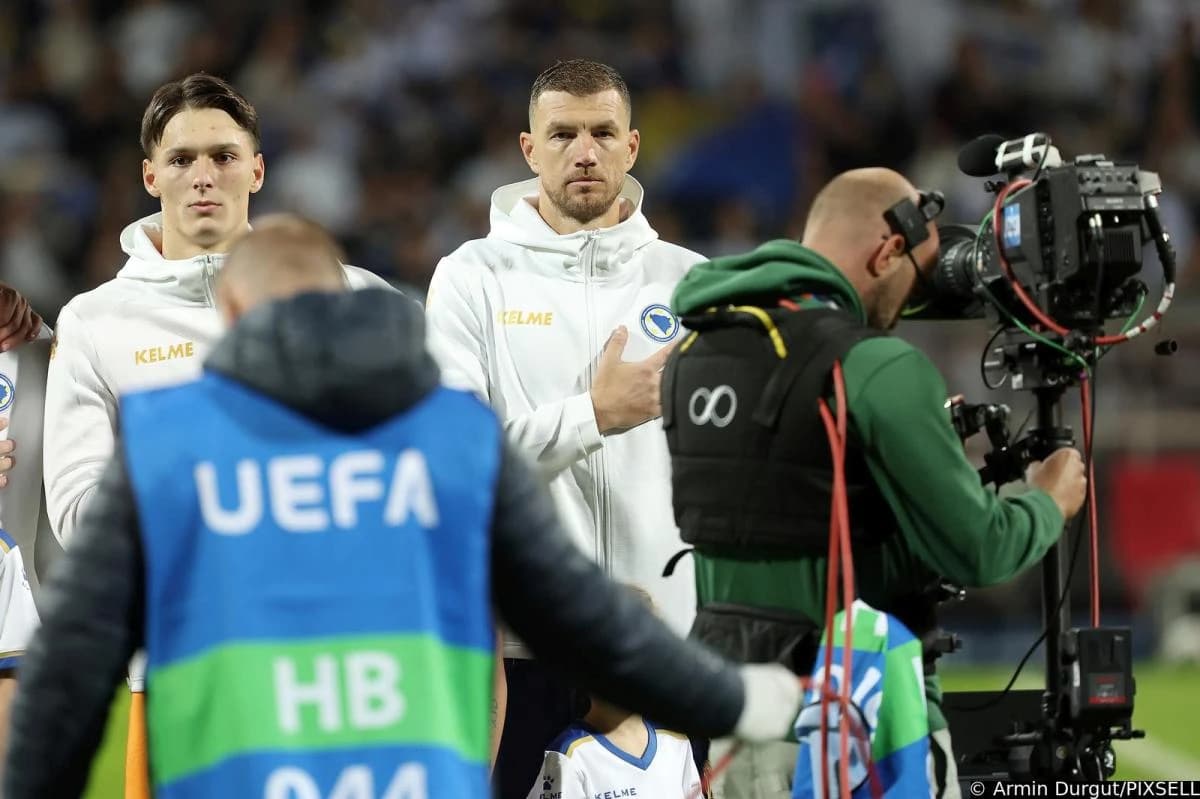 Hamzić u društvu Džeke pred meč sa Švedskom
