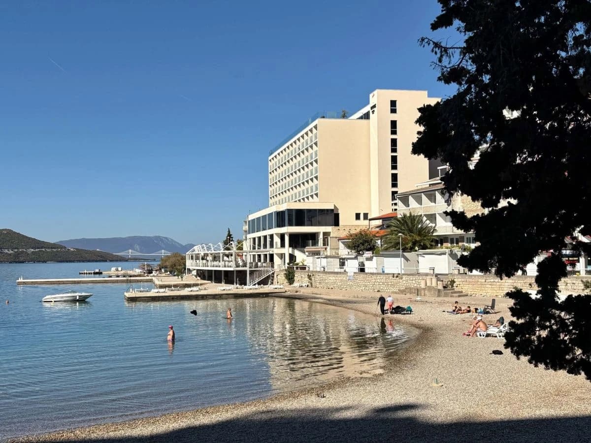 Neum