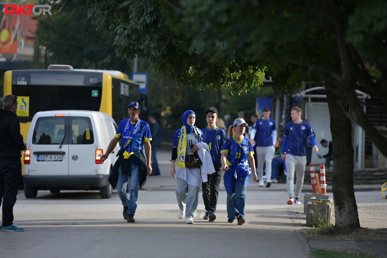 Zenica je i danas uz Zmajeve: Pogledajte atmosferu sa ulica