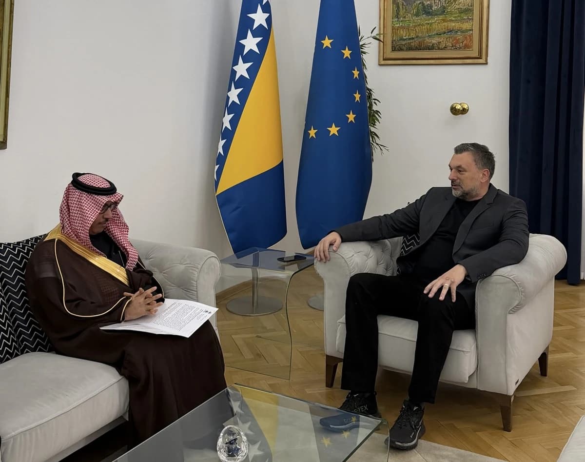 Konaković i ambasador Al Wasedy