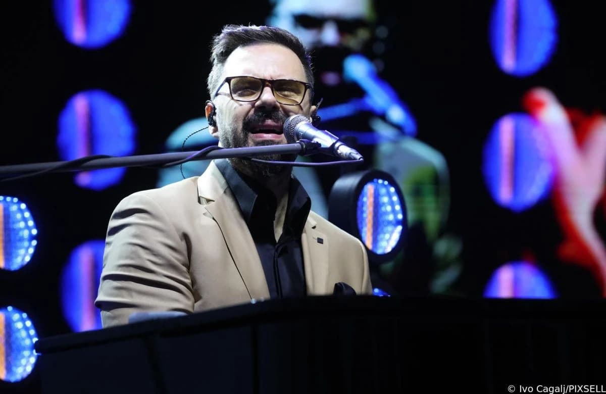 Petar Grašo pjevao na rođendanu kuma srbijanskog predsjednika Vučića u Veneciji