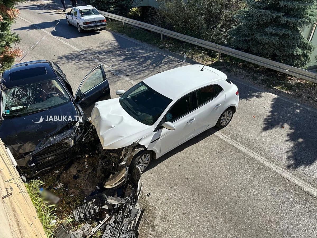 Sudar tri vozila u Širokom Brijegu: Sarajlija i Mostarac zadobili povrede