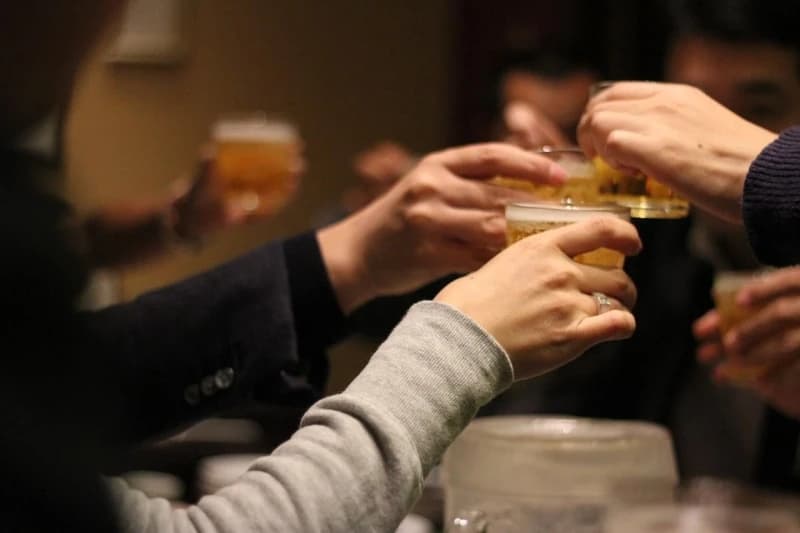 Alarmantni rezultati istraživanja u BiH: Maloljetnici u 92 posto trgovina bez problema kupuju alkohol