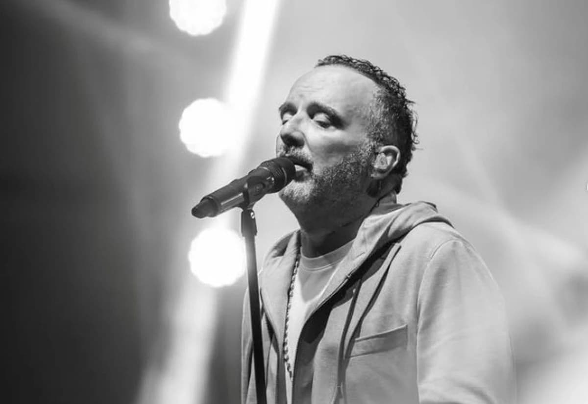Toni Cetinski oprostio se od oca: "Tata moj, toliko je toga što bih ti još želio reći, volio bih te još jednom zagrliti"