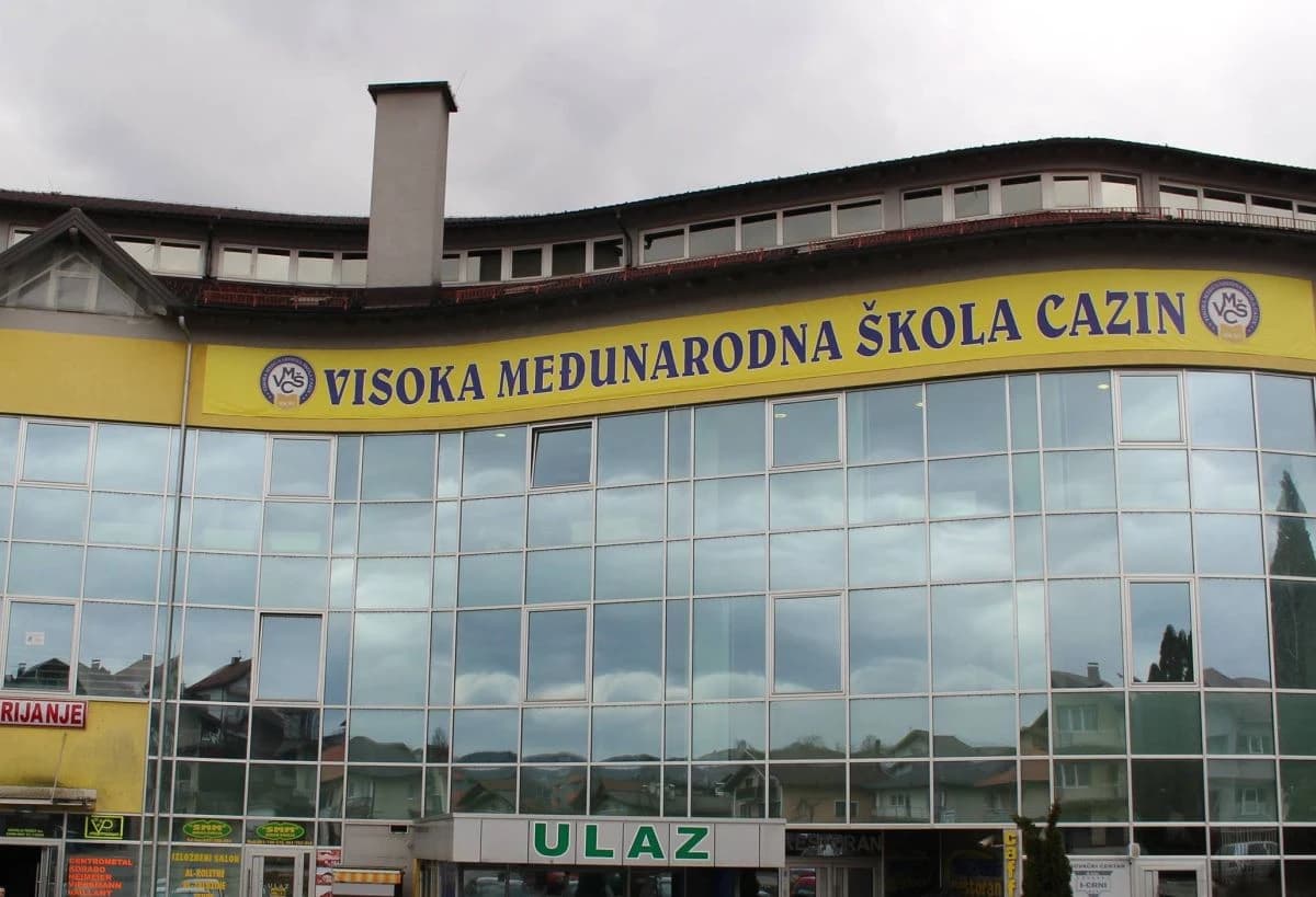 Visoka međunarodna škola Cazin