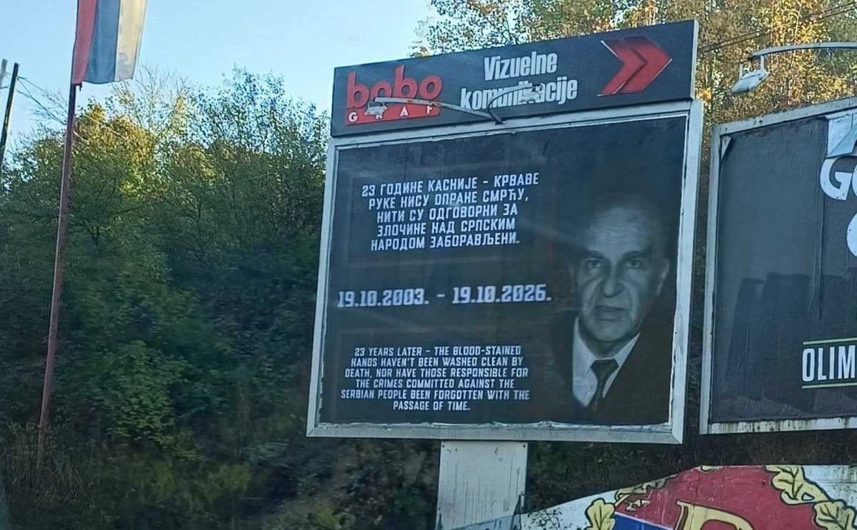 "Alijinu historijsku ulogu ne mogu izbrisati uvredljivi bilbordi, niti obezvrijediti narativ zasnovan na mržnji, lažima"