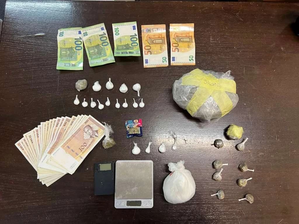 Zaplijenjana droga i novac