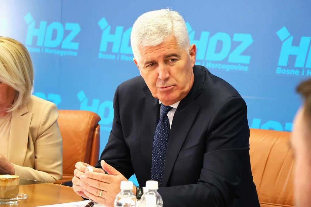 Alija se zalagao za pravičnost i slobodu, tako je govorio Dragan Čović