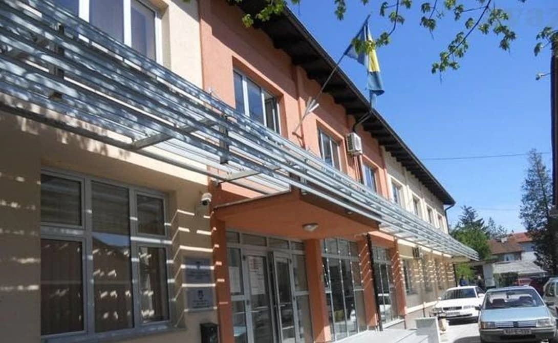 Biro USK skuplja prašinu i milione: Zgrade bez papira, radnici bez konkursa, a nadzora nema od 2018.