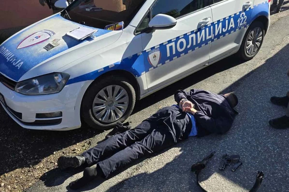 Uhapšeno pet policajaca: Vozačima lagali da imaju zabilježene prekršaje, uzimali im pare da ih "brišu"