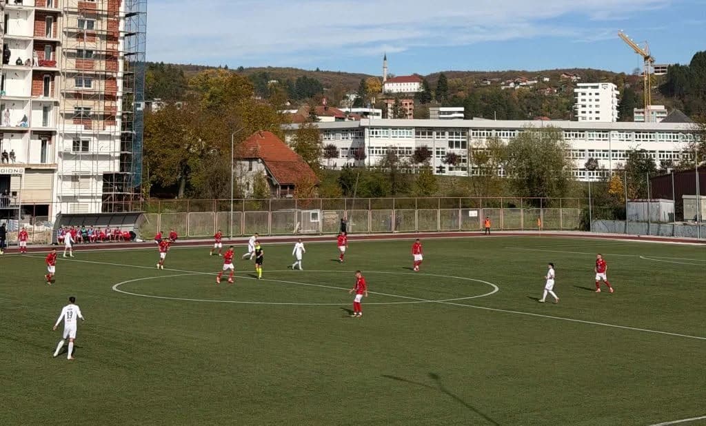 Borac gostuje u Cazinu