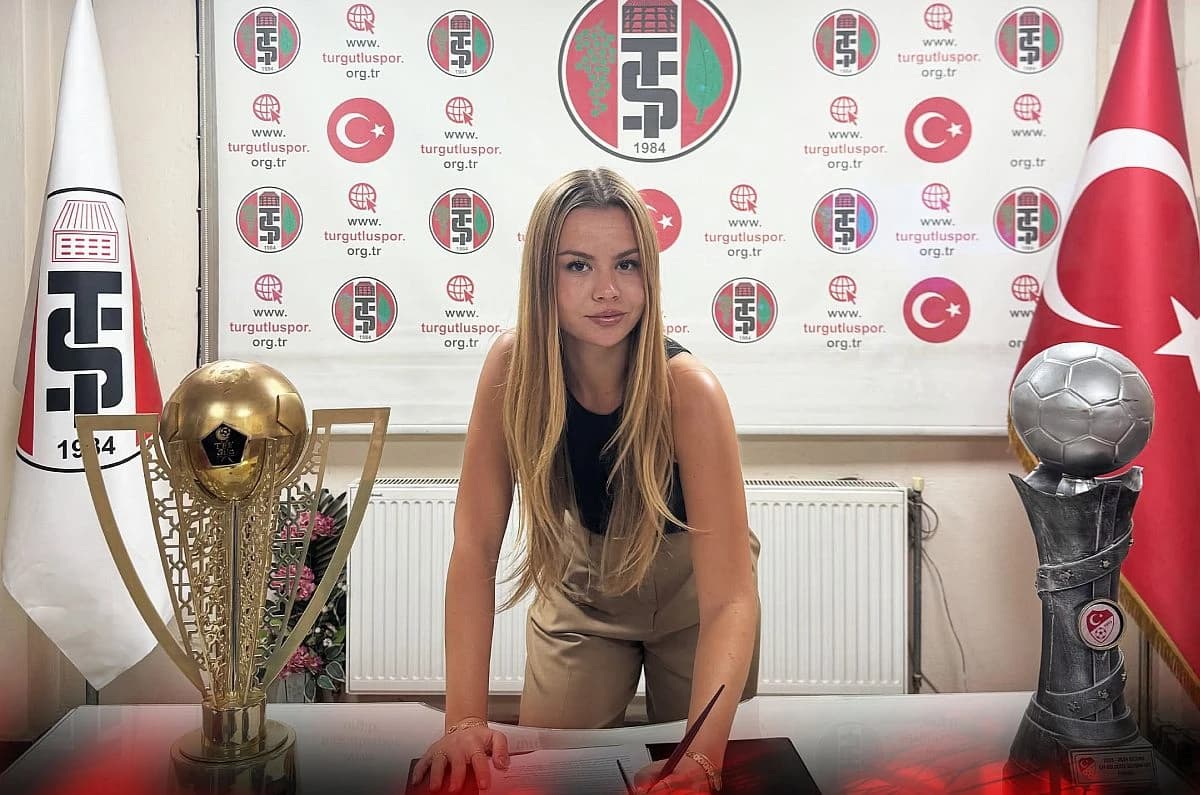 Mlada trenerica Zeynep Mestan predvodi mušku ekipu Turgutluspora u pohodu na viši rang