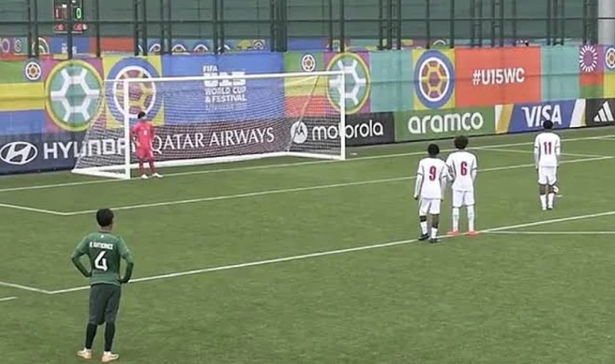 Finale novog FIFA-inog turnira donijelo skandal: Golman pustio penal u posljednjoj minuti