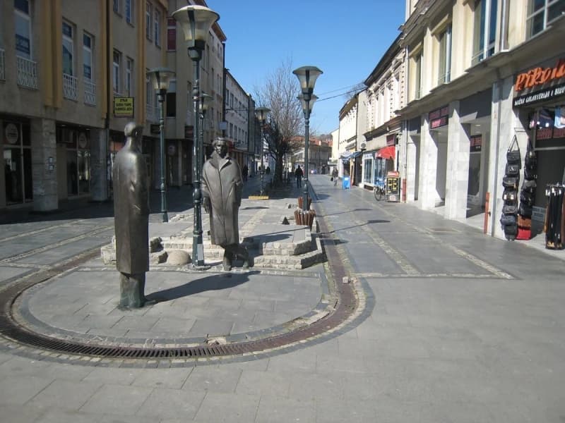 Tuzla: Veliki broj osoba u TK u kućnoj izolaciji