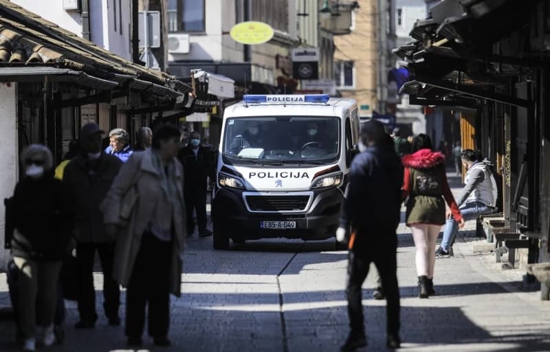 Sarajevska policija počela s uklanjanjem migranata sa ulica