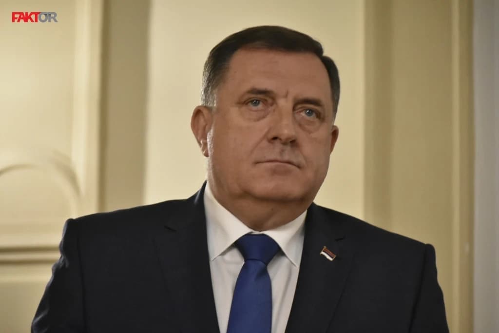 Dodik: U RS-u se od večeras uvodi policijski sat!