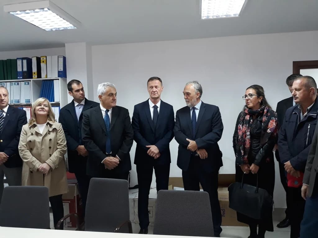 Probni rad Mostarskog kolektora, delegacija u obilasku