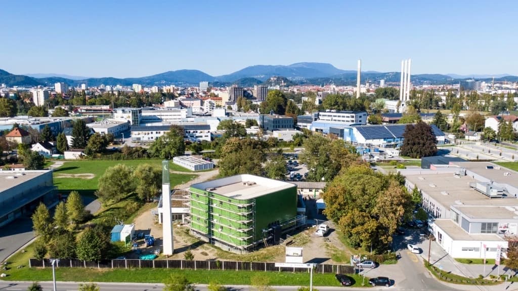 Graz: Džamija zasjala na 25-godišnjicu džemata