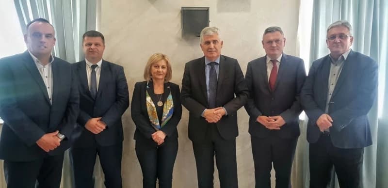 HDZ