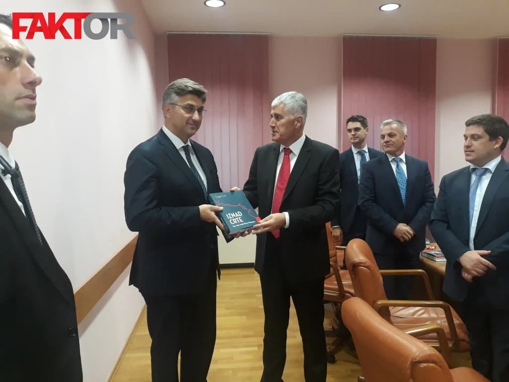 Počeo sastanak Plenković - Čović