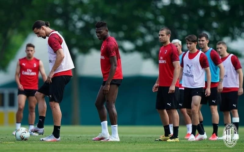 Ibrahimović odradio trening: Objavio fotografiju, a zbog opisa  izazvao lavinu reakcija