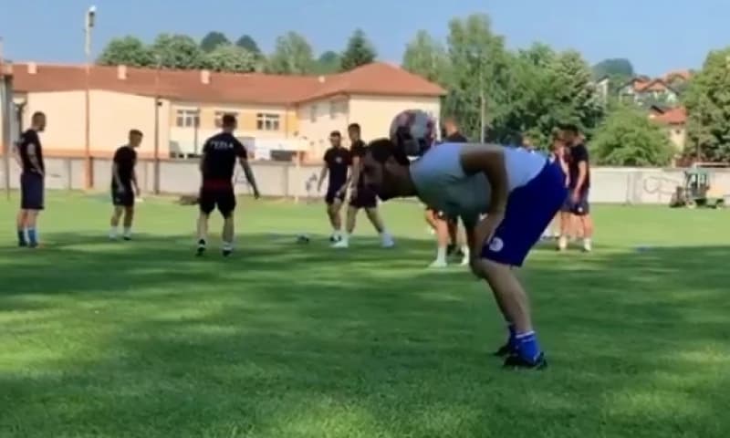 Nalić pokazao zavidnu fudbalsku tehniku