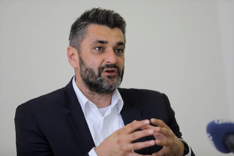 Emir Suljagić