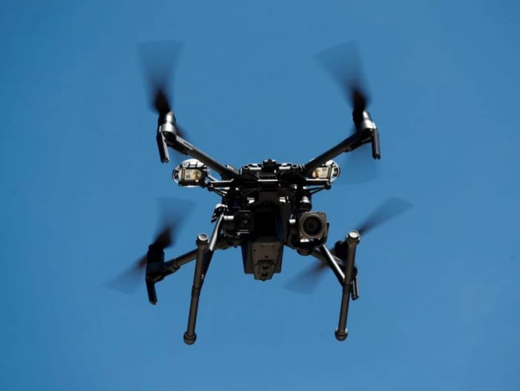 Dron