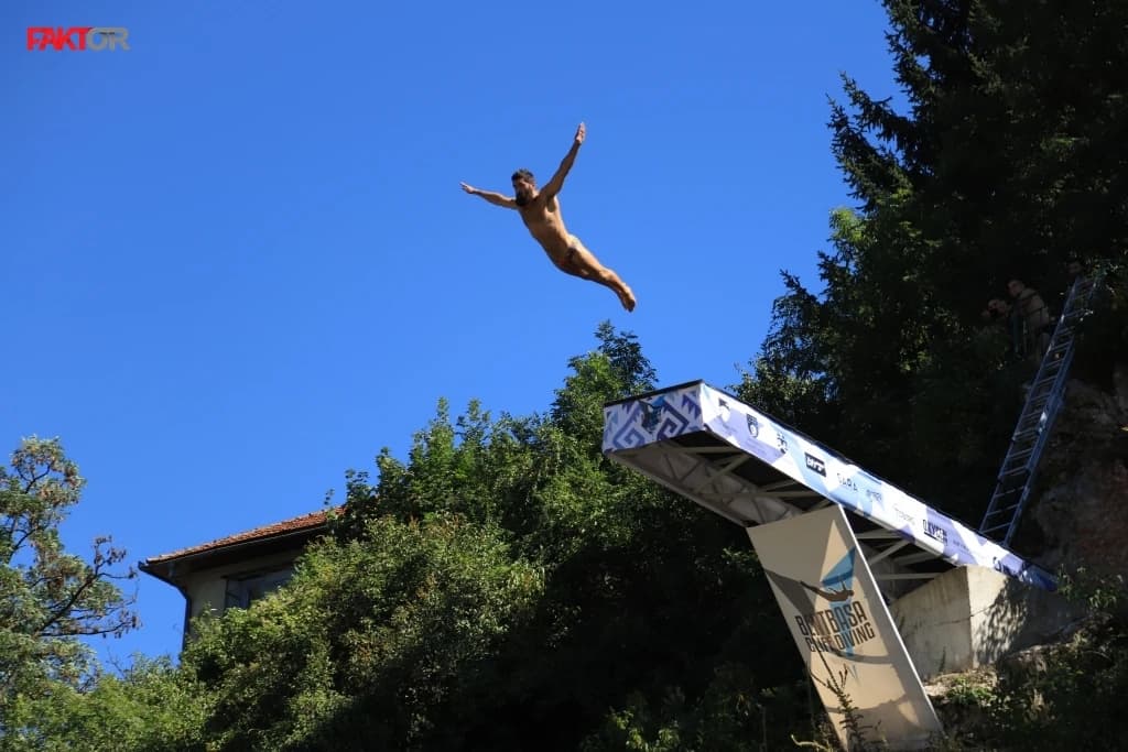 Sarajevo: Evald Krnić iz Crne Gore pobjednik šestog Cliff Diving Bentbaša