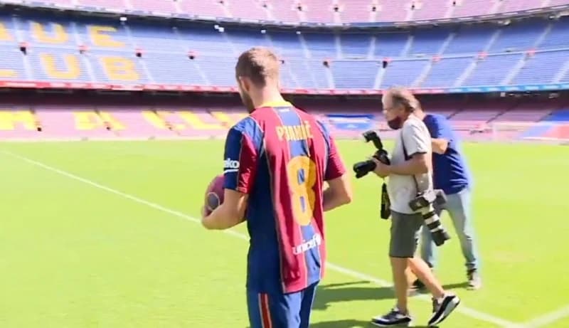 Pogledajte trenutak kada je Miralem Pjanić zakoračio na teren Nou Campa