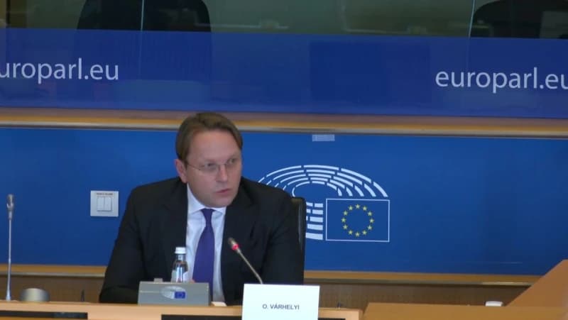 Oliver Varhelyi
