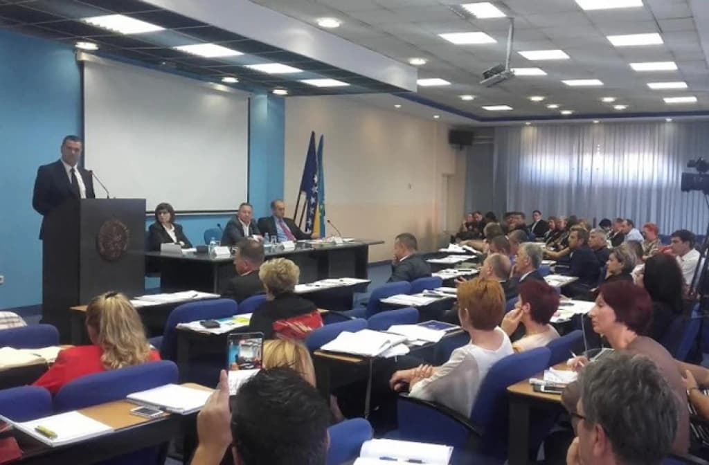 Formiranje vlasti u TK: U SDA znaju koga žele i s kim neće, SDP još čeka