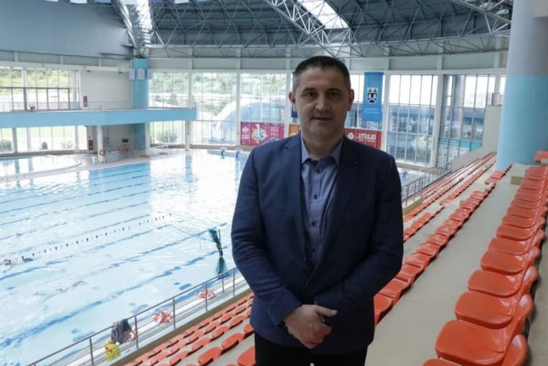 Enes Peštek