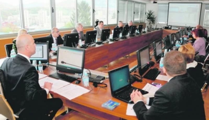 Novinarima onemogućeno praćenje elektronske sjednice VSTV-a