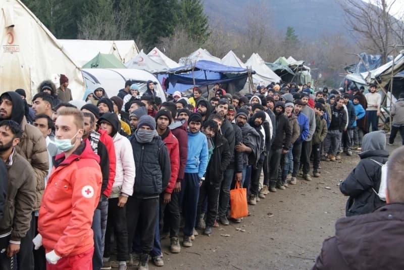 Dom naroda BiH: Ništa od poziva da se OSBiH angažira na granici i spriječi ulazak migranata