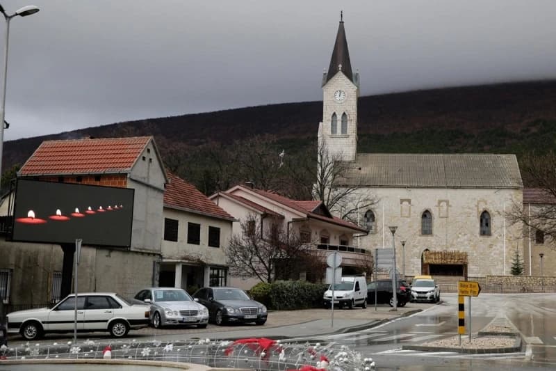 Posušje: Osam svijeća za osam ugašenih života