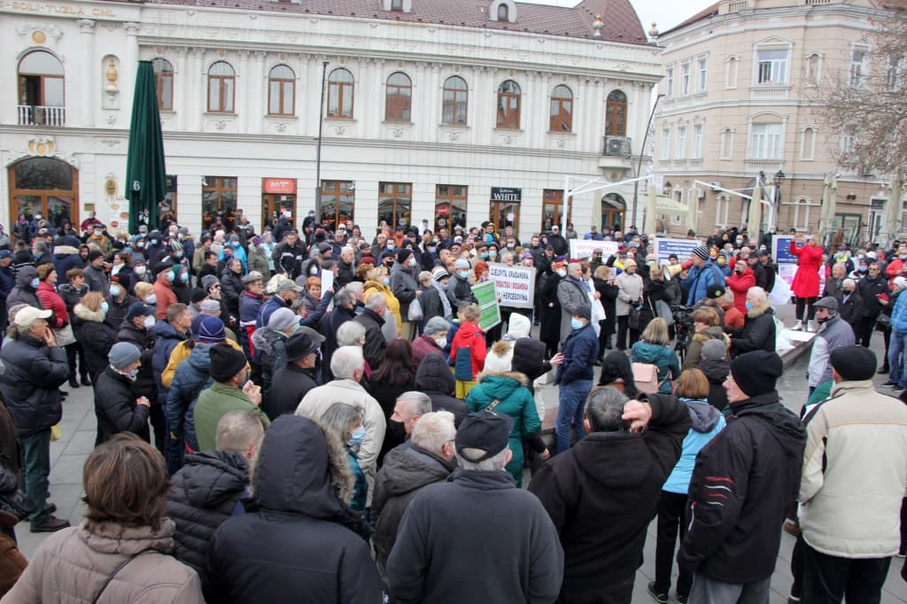 protest tuzla  (5).jpg